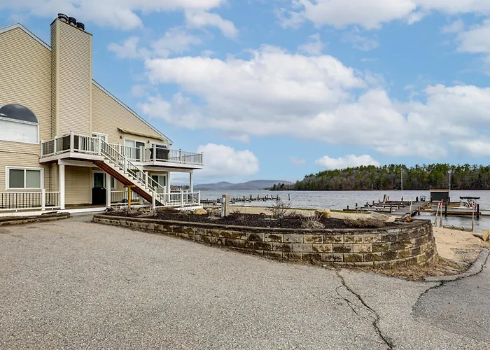Beachfront Bliss On Newfound Lake! Bristol Condo